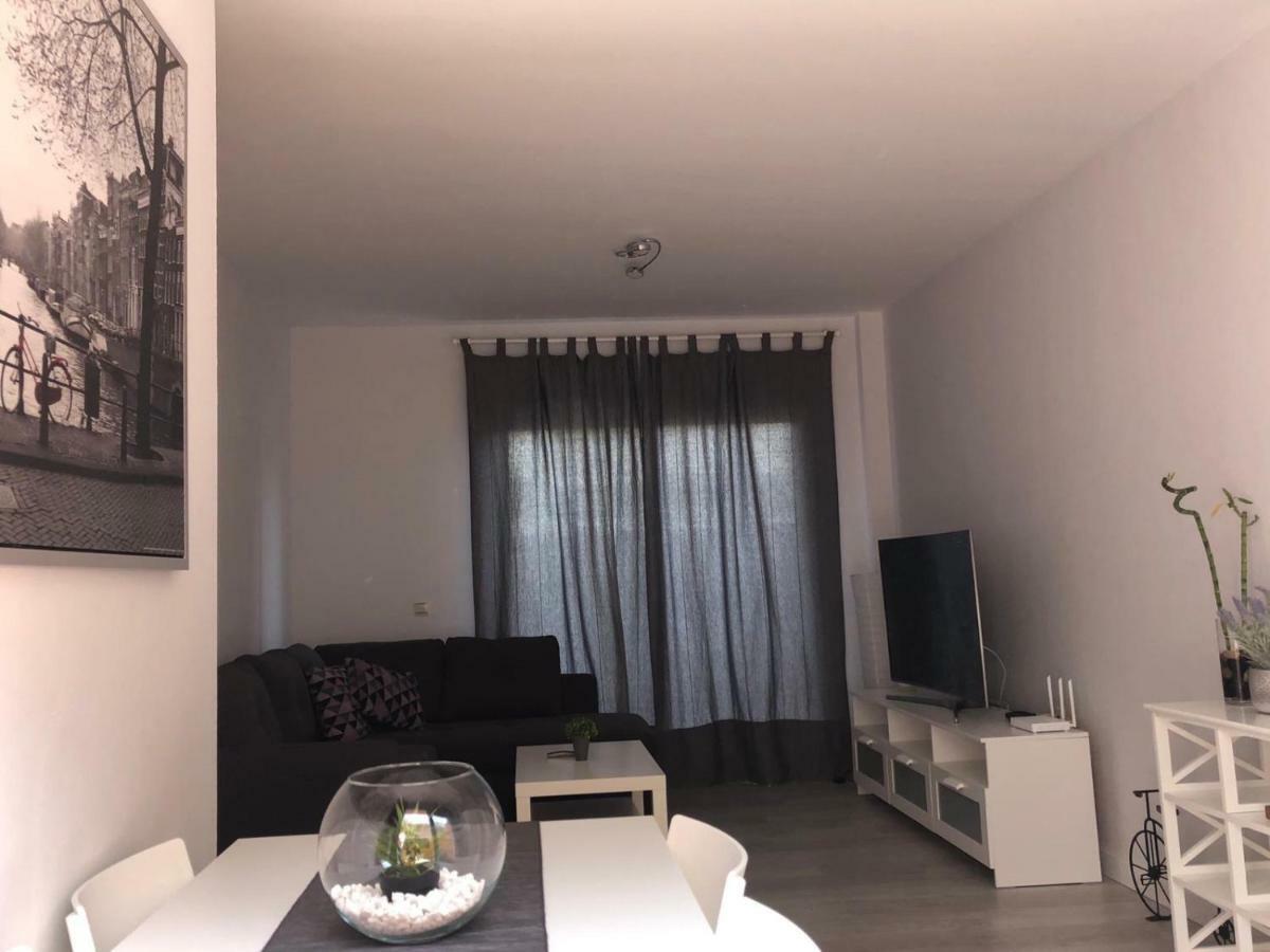 Апартаменты Piso Pedregalejo Малага Экстерьер фото